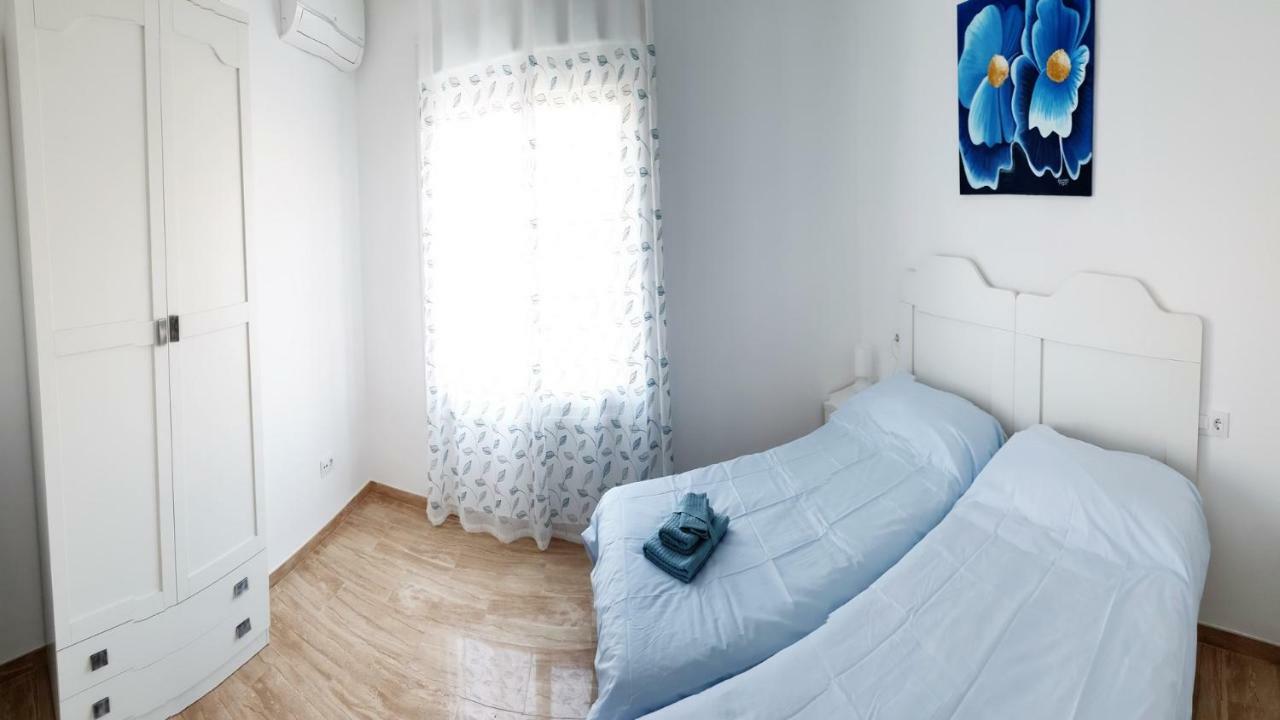 Ds Apartamento Plaza Colon Cordoba Exterior photo
